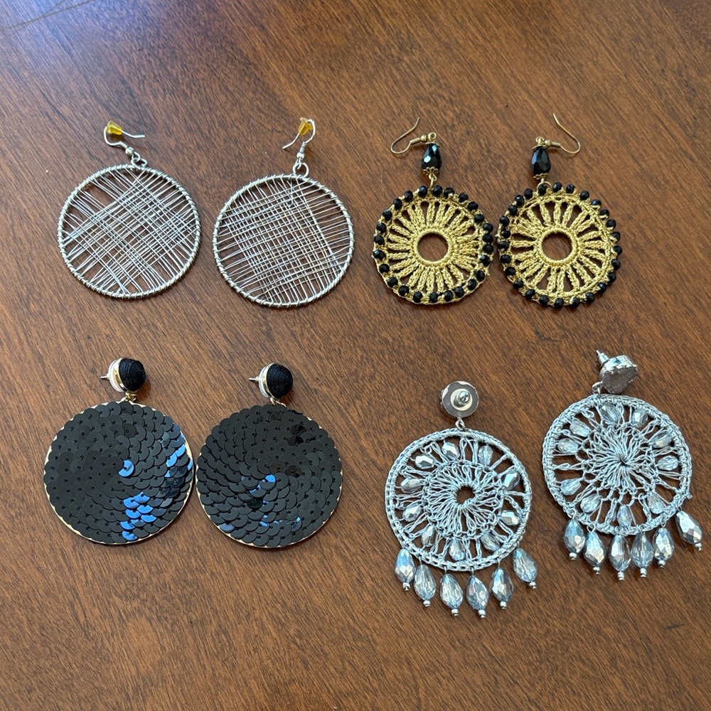 Elegant Silver and Gold Earrings Set